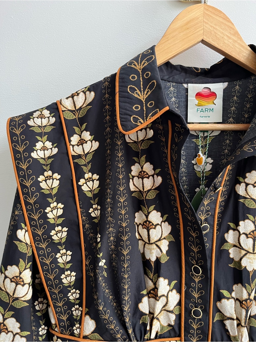 Farm Rio $554 NWT Floral Print Mini Dress Black M - Picture 3 of 9